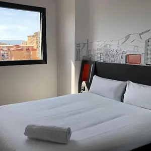 Easyhotel Centre España
